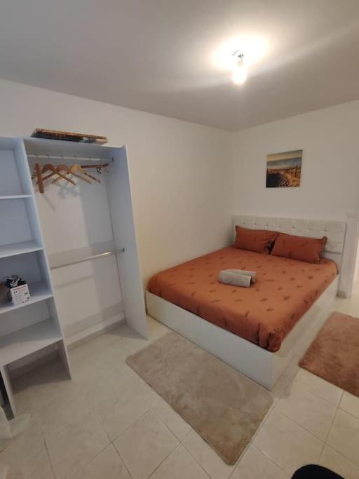 Appartement T4 Sevran Eksteriør bilde